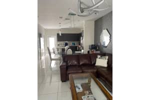 4745 Nw 84th Ct 19 Doral, FL 33166 - MLS#A11983679