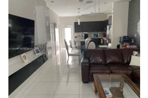 4745 Nw 84th Ct 19 Doral, FL 33166 - MLS#A11983679