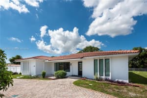 4700 Mckinley St Hollywood, FL 33021 - MLS#A11983681