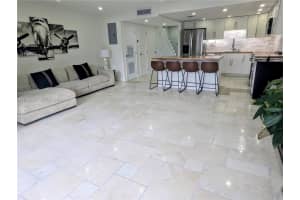 3789 Ne 167th Street 42, North Miami Beach, Fl 33160, North Miami Beach