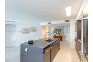 9821 E Bay Harbor Dr 502 Bay Harbor Islands, FL 33154 - MLS#A11983695