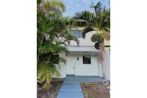 3911 Farragut St Hollywood, FL 33021 - MLS#A11983701