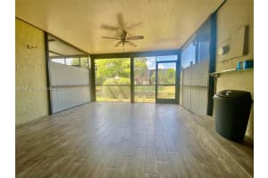 8975 Palm Tree Ln , Pembroke Pines, FL 33024 - MLS#A11983710