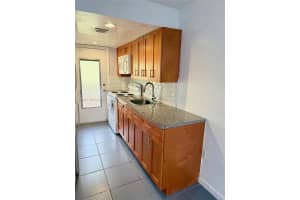 335 Navarre Ave 7 Coral Gables, FL 33134 - MLS#A11983725