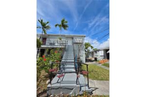 57 Esplanade Dr , Miami Springs, FL 33166 - MLS#A11983732