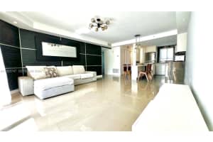 1700 N River Dr , Miami, FL 33125 - MLS#A11983747