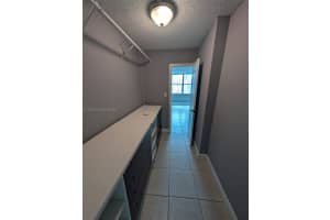 1800 Sans Souci Blvd 125 North Miami, FL 33181 - MLS#A11983763