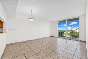 2475 Brickell Ave 703 Miami, FL 33129 - MLS#A11983774