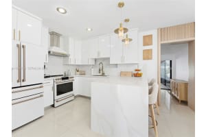 550 Nw 58th Ave, Miami