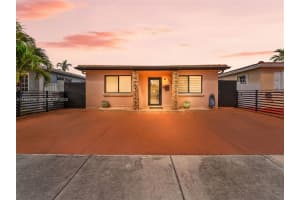 550 NW 58th Ave, Miami, FL 33126, - MLS#A11983792