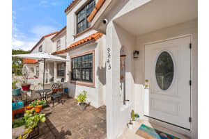 9445 Nw 42nd St Sunrise, FL 33351 - MLS#A11983807