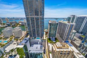 1060 Brickell Ave , Miami, FL 33131 - MLS#A11983808