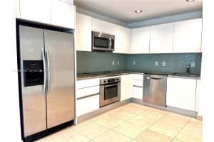 1060 Brickell Ave , Miami, FL 33131 - MLS#A11983808