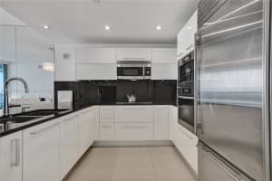 17121 Collins Ave 2003 Sunny Isles Beach, FL 33160 - MLS#A11983820