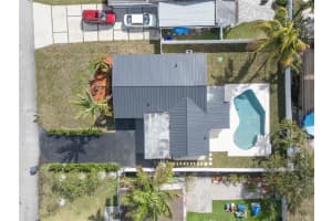 6610 Cody St, Hollywood