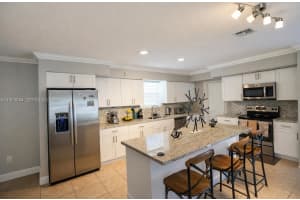 19835 Ne 11th Ct Miami, FL 33179 - MLS#A11983844