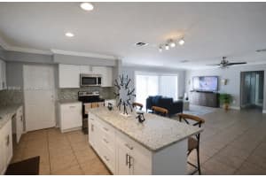 19835 Ne 11th Ct Miami, FL 33179 - MLS#A11983844