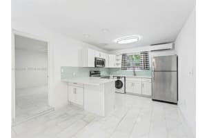 1432 Ne 5th Ave 2 Fort Lauderdale, FL 33304 - MLS#A11983849