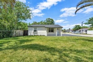 1445 Nw 6th Ave 1445 Fort Lauderdale, FL 33311 - MLS#A11983853