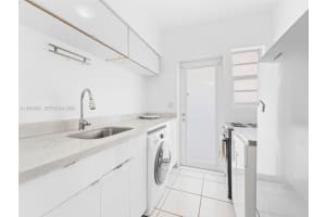 1235 Euclid Ave APT 16, Miami Beach, FL 33139, - MLS#A11983882