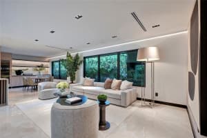 20020 Ne 21st Ct Miami, FL 33179 - MLS#A11983893