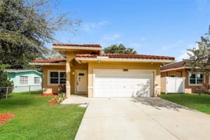 2835 14th St , Fort Lauderdale, FL 33311 - MLS#A11983900