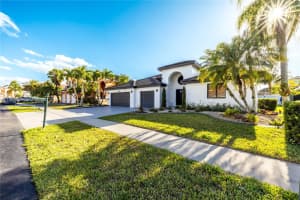 930 Nw 197th Ave Pembroke Pines, FL 33029 - MLS#A11983906