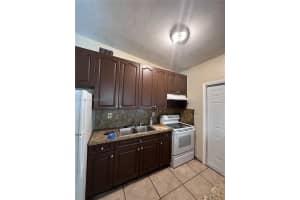 320 Nw 33rd Ave Lauderhill, FL 33311 - MLS#A11983919