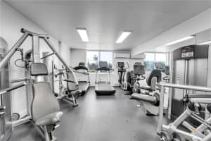 919 Hillcrest Dr 704 Hollywood, FL 33021 - MLS#A11983936