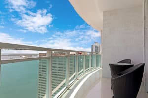 950 Brickell Bay Dr 3710 Miami, FL 33131 - MLS#A11983956