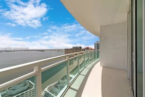 950 Brickell Bay Dr 3710 Miami, FL 33131 - MLS#A11983956