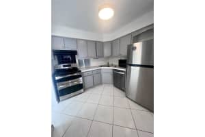 1540 Ne 191st St 321, Miami