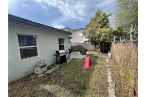 195 Ne 36th Ter Homestead, FL 33033 - MLS#A11983976