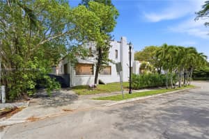 4400 Ne 1st Ave Miami, FL 33137 - MLS#A11984001
