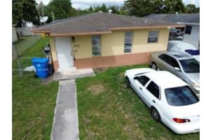 5721 Sw 37th St West Park, FL 33023 - MLS#A11984033