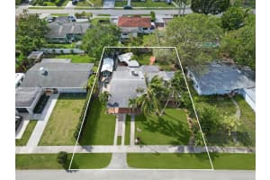 9365 Jamaica Dr Cutler Bay, FL 33189 - MLS#A11984056