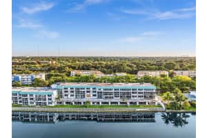 1170 Ne 191st St 24, Miami