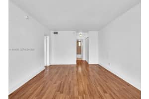 1170 Ne 191st St 24 Miami, FL 33179 - MLS#A11984072