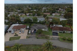 400 Long Island Ave Fort Lauderdale, FL 33312 - MLS#A11984081