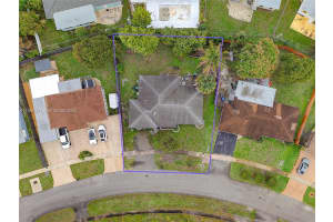 400 Long Island Ave Fort Lauderdale, FL 33312 - MLS#A11984081