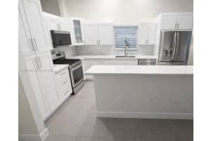 1431 Nw 129th Ave Sunrise, FL 33323 - MLS#A11984090