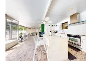 1220 Nw 37th Ave 0 Miami, FL 33125 - MLS#A11984091