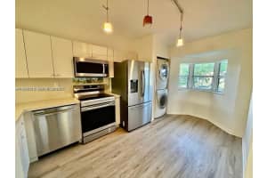 975 Ne 33rd Ter 203 Homestead, FL 33033 - MLS#A11984115