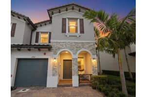 2761 Nw 55th Way Lauderhill, FL 33313 - MLS#A11984136