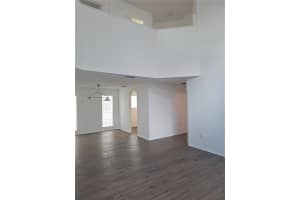 446 Lakeside Cir Sunrise, FL 33326 - MLS#A11984141