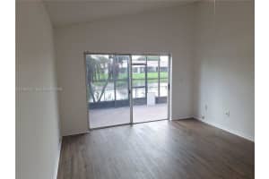 446 Lakeside Cir Sunrise, FL 33326 - MLS#A11984141