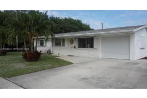 328 Riverdale Rd , Palm Springs, FL 33461 - MLS#A11984143