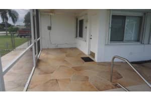 328 Riverdale Rd , Palm Springs, FL 33461 - MLS#A11984143