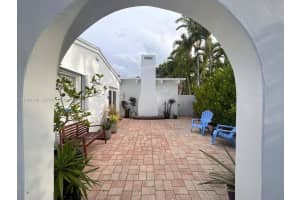 240 Greenwood Dr 240 Key Biscayne, FL 33149 - MLS#A11984190