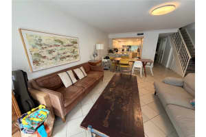 350 Grapetree Dr 410 Key Biscayne, FL 33149 - MLS#A11984193